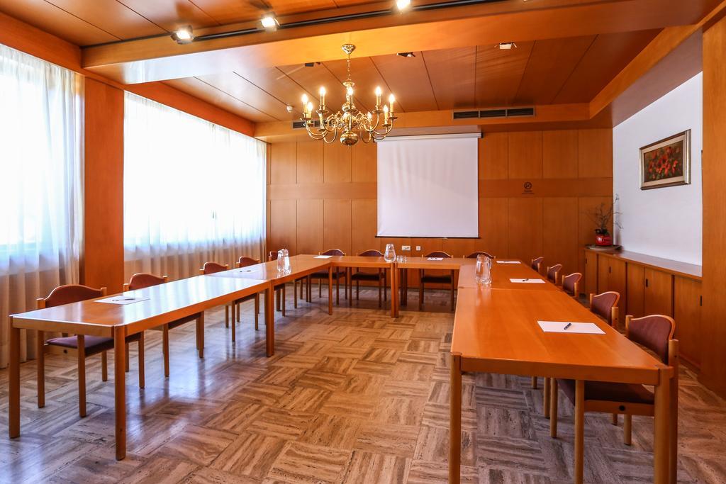 Bio Hotel Kaufmann Ora / Auer Εξωτερικό φωτογραφία